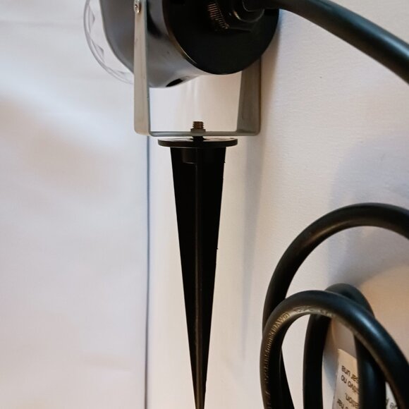 Interteck 120v Indoor/Outdoor Red/Green Projection - Picture 8 of 9